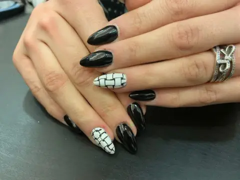 Lavoro nail art REA 2
